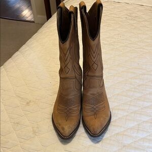 Frye Tan Leather Cowboy Boots